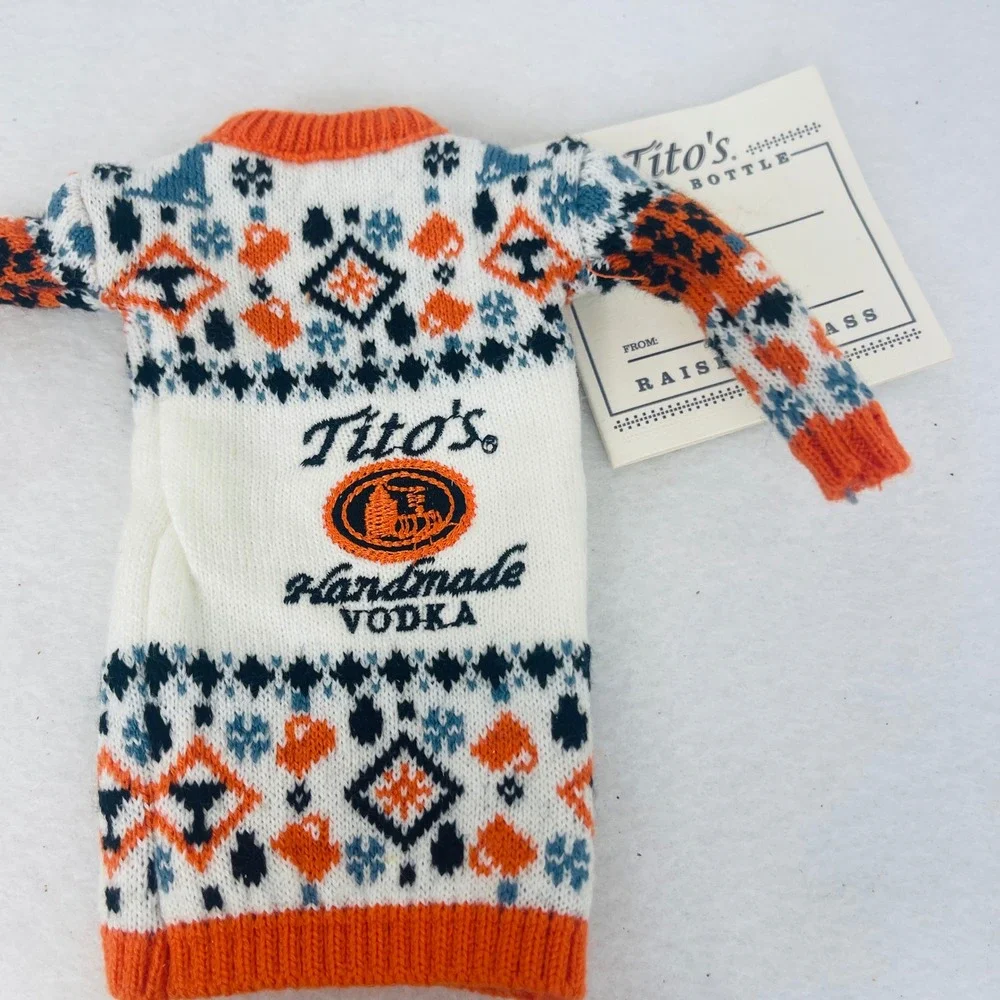 Titos Handmade Vodka Holiday Bottle Sweater Fair Isle Orange White Blue New Tag